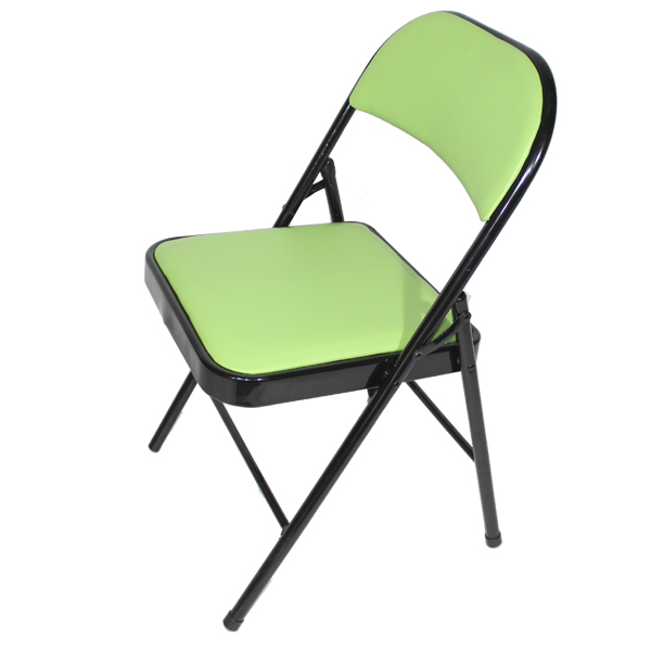 Royal Homes Folding Chair 17.75 x 15 x 31.5 In. (45x39x80cm)