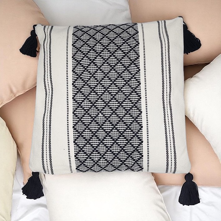 Classy Homes Decorative Pillow 43x43cm, Inner 400g